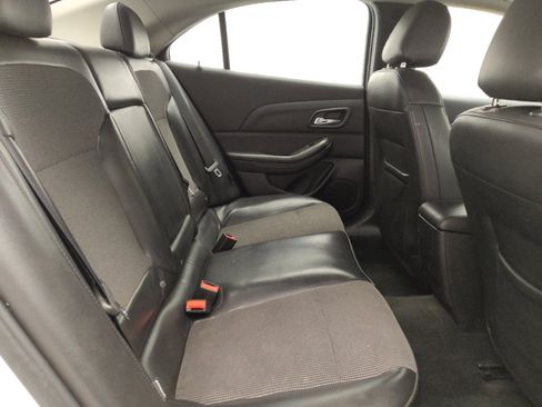 Used 2016 Chevrolet Malibu LT w/ Power Convenience Package FWD image 19