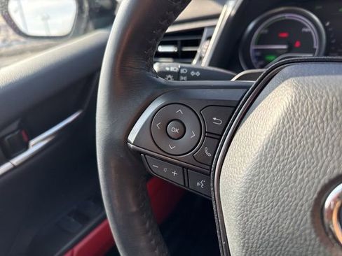 Used 2022 Toyota Camry XSE w/ Navigation Upgrade Package image 32