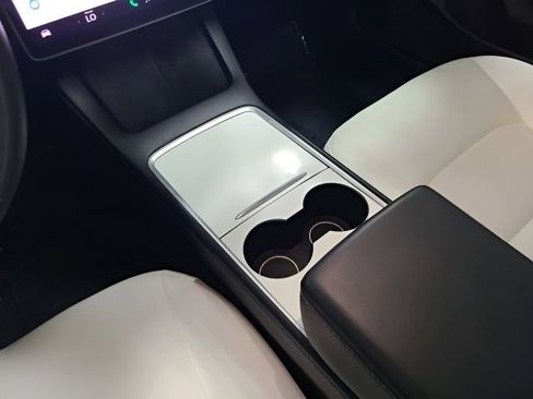 Used 2021 Tesla Model 3 Standard Range Plus RWD image 28