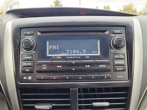 Used 2011 Subaru Forester 2.5X Premium image 17