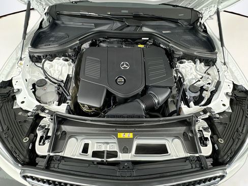 New 2026 Mercedes-Benz GLC 300 image 10