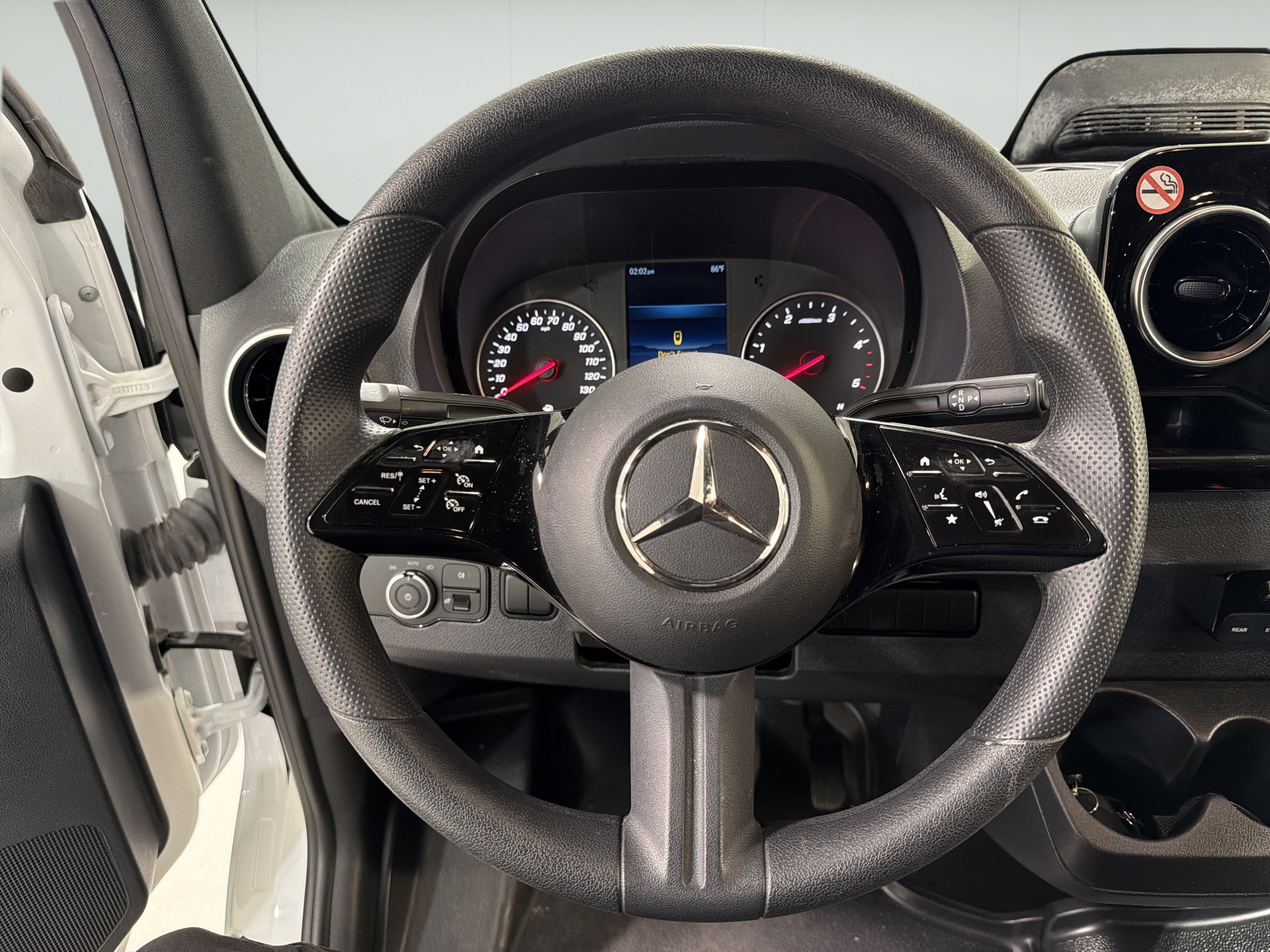 Used 2025 Mercedes-Benz Sprinter 2500 image 15