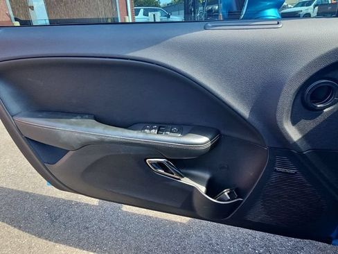 Used 2016 Dodge Challenger SRT Hellcat RWD image 24