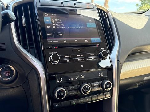 Used 2019 Subaru Ascent Premium w/ Popular Package #3 AWD/4WD image 17