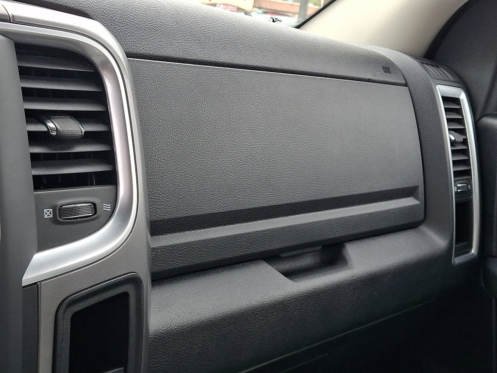 Certified 2024 RAM 1500 Classic SLT AWD/4WD image 32