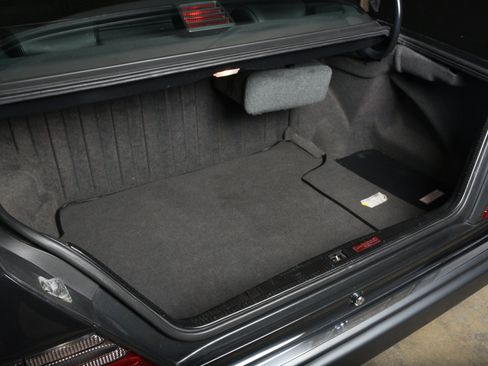 Used 1994 Mercedes-Benz E 500 Sedan image 13
