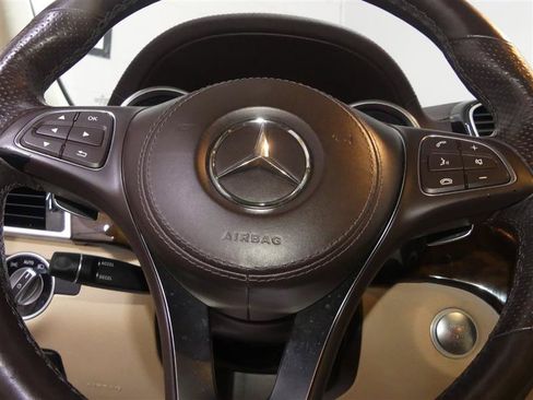 Used 2017 Mercedes-Benz GLS 450 4MATIC image 33