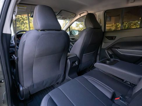 Certified 2026 Subaru Crosstrek 2.5i Premium w/ Crosstrek Mirror Package AWD/4WD image 17