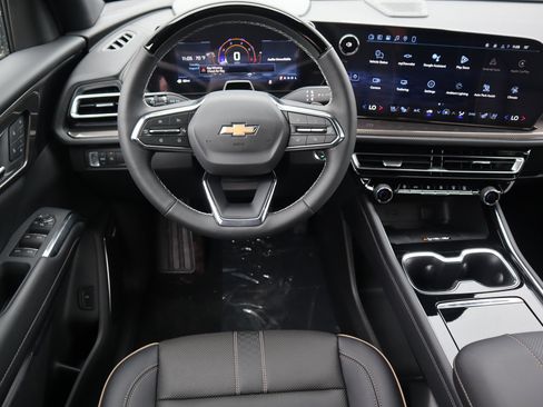 New 2026 Chevrolet Traverse High Country image 9