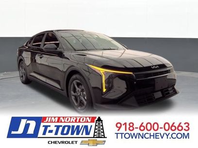 Used 2025 Kia K4