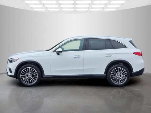 New 2026 Mercedes-Benz GLC 300 image 3