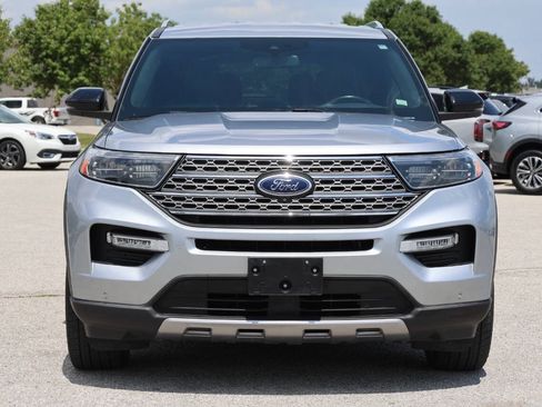 Used 2020 Ford Explorer Limited AWD/4WD image 2