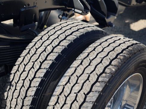 New 2024 RAM 5500 Tradesman image 19