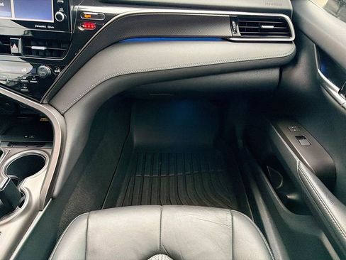 Used 2023 Toyota Camry XSE image 18