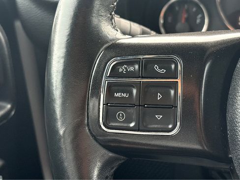 Used 2018 Jeep Wrangler Unlimited Rubicon image 14