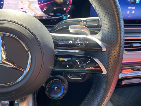 Used 2025 Mercedes-Benz GLE 53 AMG 4MATIC Coupe image 23