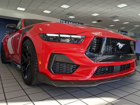 New 2025 Ford Mustang GT Premium w/ GT Performance Package RWD image 21