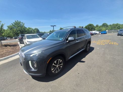 Used 2022 Hyundai Palisade SEL FWD image 1