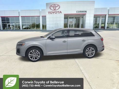 Used 2025 Audi Q7 3.0T Premium Plus AWD/4WD image 30