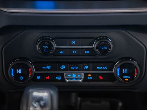 Used 2025 Ford Bronco Outer Banks image 30