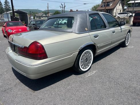 Used 2004 Mercury Grand Marquis GS RWD image 4