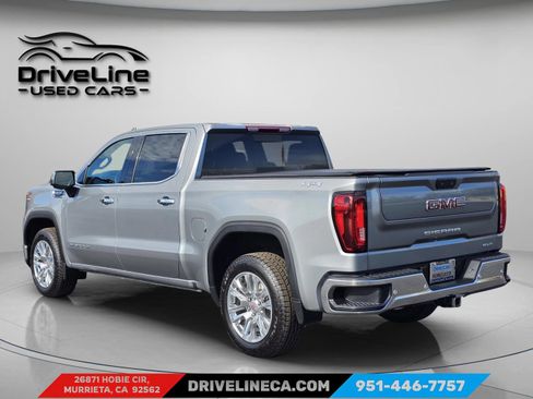 Used 2025 GMC Sierra 1500 SLT w/ SLT Premium Package AWD/4WD image 10