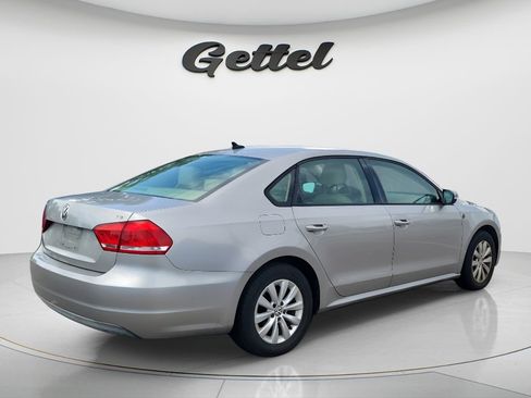 Used 2014 Volkswagen Passat 1.8T Wolfsburg Edition FWD image 4