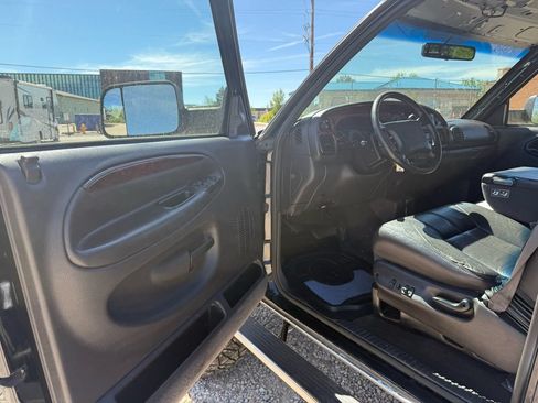 Used 2001 Dodge Ram 2500 Truck 4x4 Quad Cab image 13