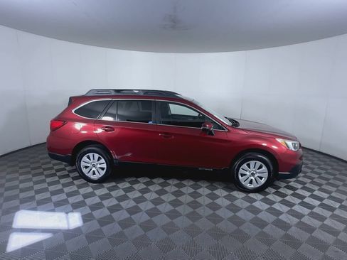 Used 2016 Subaru Outback 2.5i Premium AWD/4WD image 9