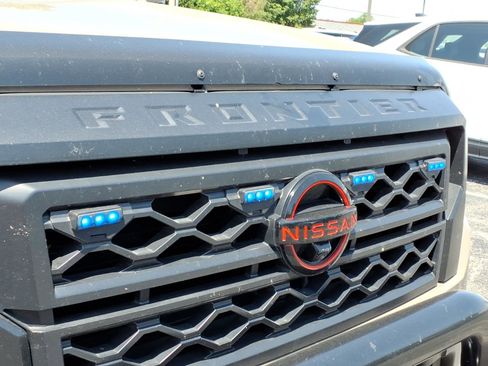 Used 2024 Nissan Frontier PRO-4X w/ Pro Convenience Package AWD/4WD image 35