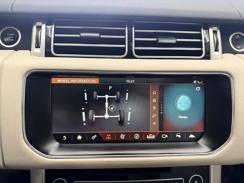 Used 2017 Land Rover Range Rover HSE AWD/4WD image 15