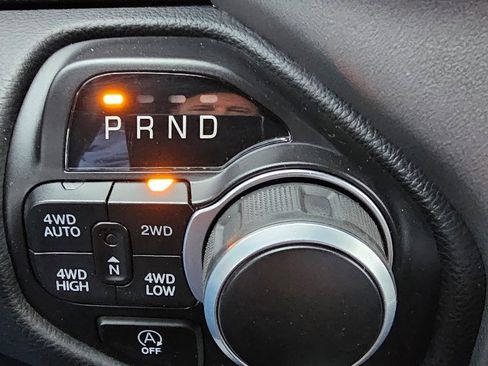 Used 2022 RAM 1500 Big Horn image 23