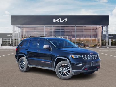 Used 2020 Jeep Grand Cherokee Trailhawk w/ Premium Lighting Group