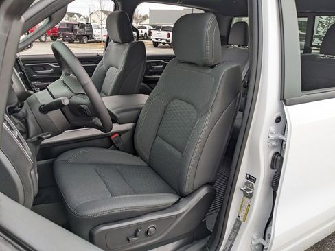 New 2026 RAM 1500 Big Horn AWD/4WD image 36