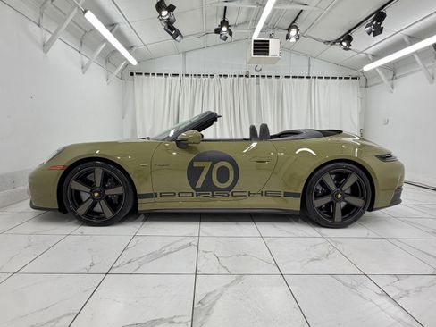 New 2026 Porsche 911 Carrera 4 GTS image 18