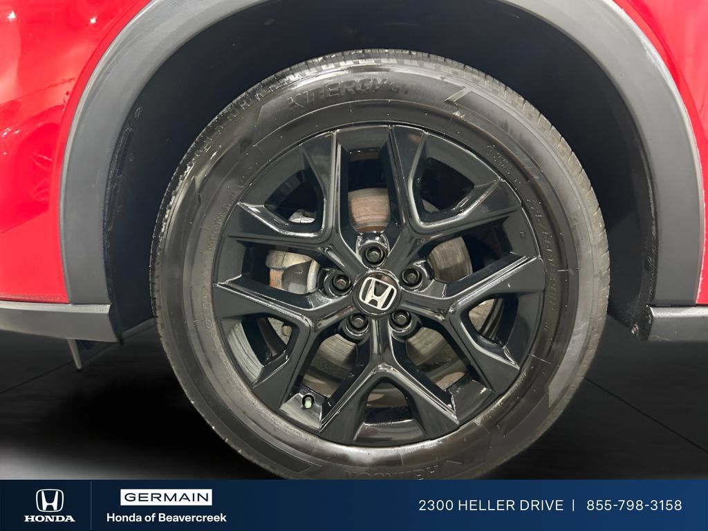 Certified 2025 Honda HR-V Sport image 29