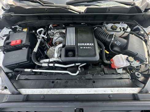 Used 2024 GMC Sierra 1500 AT4X image 33