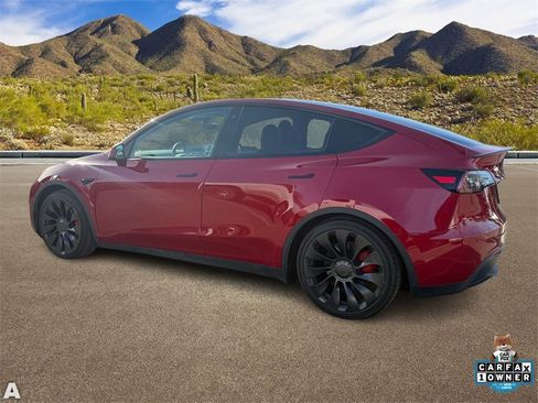Used 2022 Tesla Model Y Performance image 3