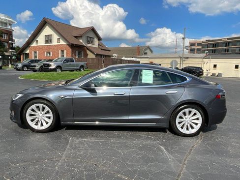Used 2018 Tesla Model S 75D AWD/4WD image 4