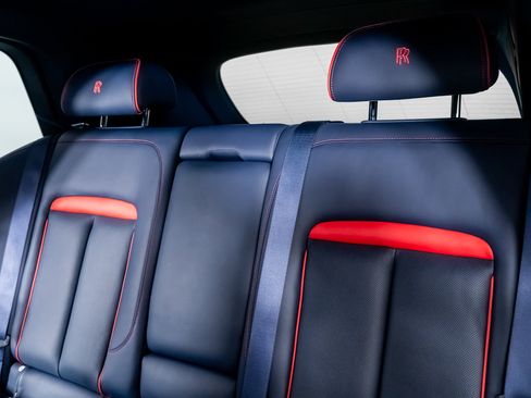 Used 2023 Rolls-Royce Cullinan image 33