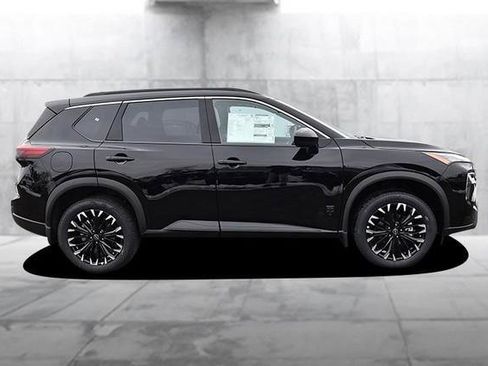 New 2026 Nissan Rogue SV image 5