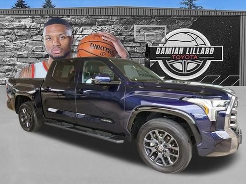Used 2024 Toyota Tundra Platinum AWD/4WD image 1