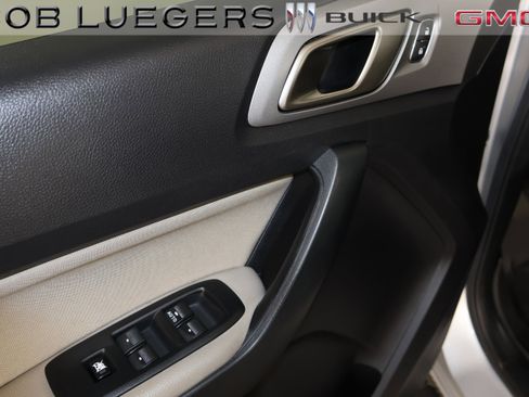 Used 2019 Ford Ranger XLT w/ Equipment Group 302A Luxury image 10