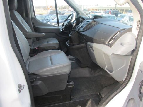 Used 2018 Ford Transit 250 148 Medium Roof RWD image 15