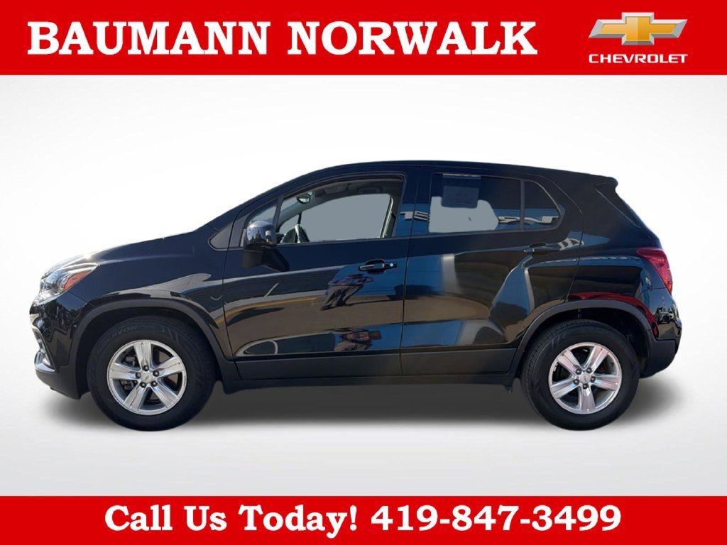 Used 2020 Chevrolet Trax LS w/ Tint and Cruise Package FWD image 4