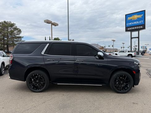 Used 2023 Chevrolet Tahoe Premier w/ Premium Package AWD/4WD image 4