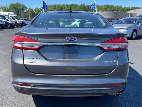 Certified 2018 Ford Fusion S FWD image 4
