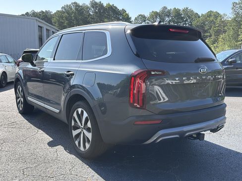Used 2021 Kia Telluride EX w/ EX Premium Package FWD image 6