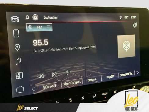 Used 2024 GMC Canyon AT4 image 15