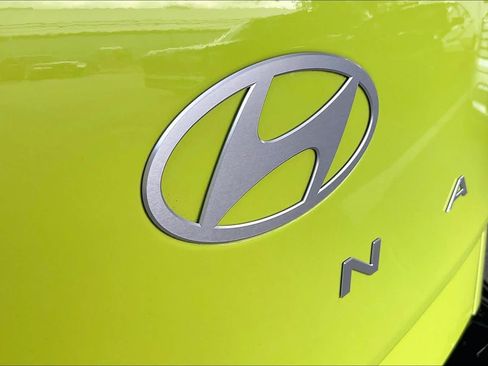 Used 2025 Hyundai Kona Limited FWD image 30